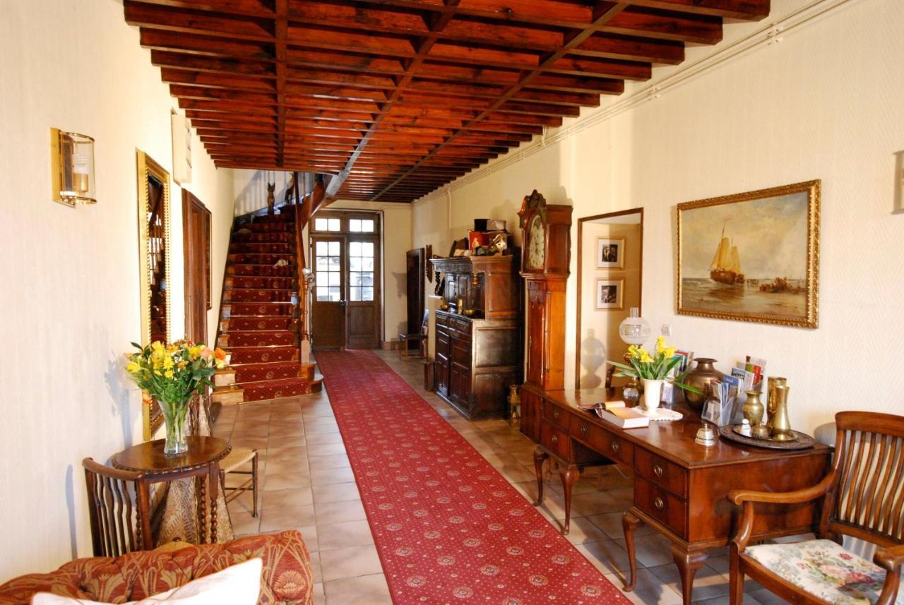 Le Logis Des Quatre Puits Bed and Breakfast Neuvicq-Montguyon Exteriör bild