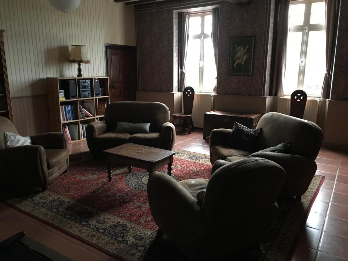 Le Logis Des Quatre Puits Bed and Breakfast Neuvicq-Montguyon Exteriör bild